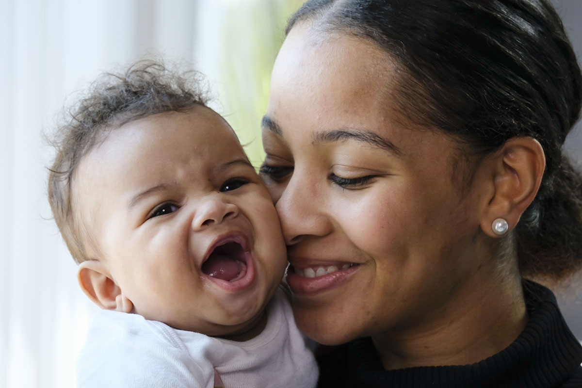 fetal alcohol syndrome mom with her healthy baby after learning about fetal alcohol syndrome