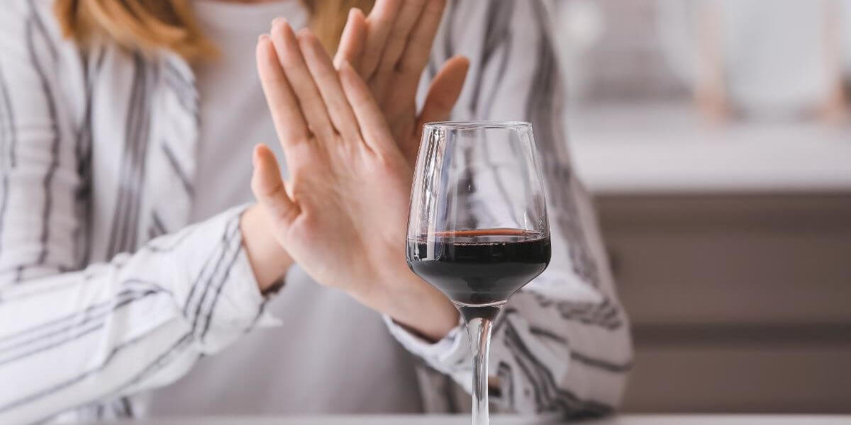 How to Say No to a Drink on Independence Day a woman is able to have a sober celebration on independence day