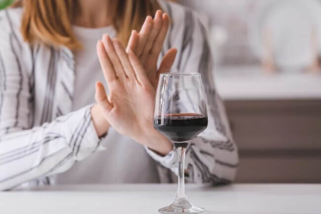 How to Say No to a Drink on Independence Day a woman is able to have a sober celebration on independence day