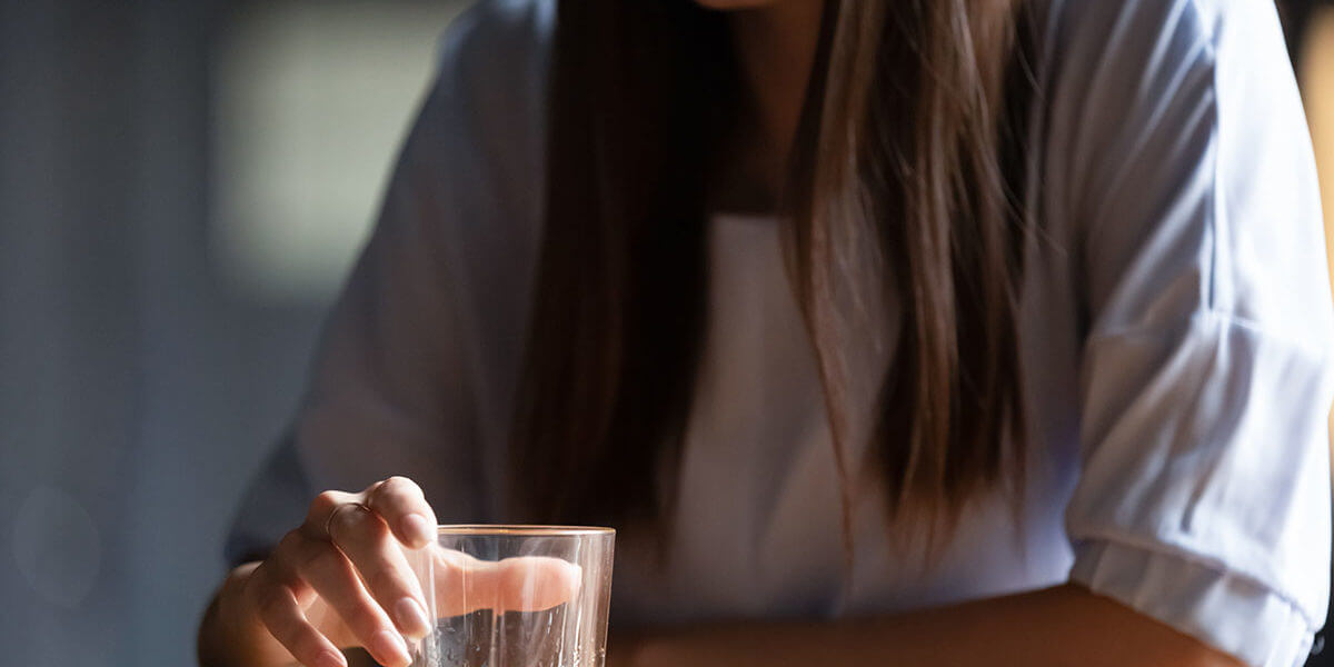 a woman knows she needs an alcoholism rehab