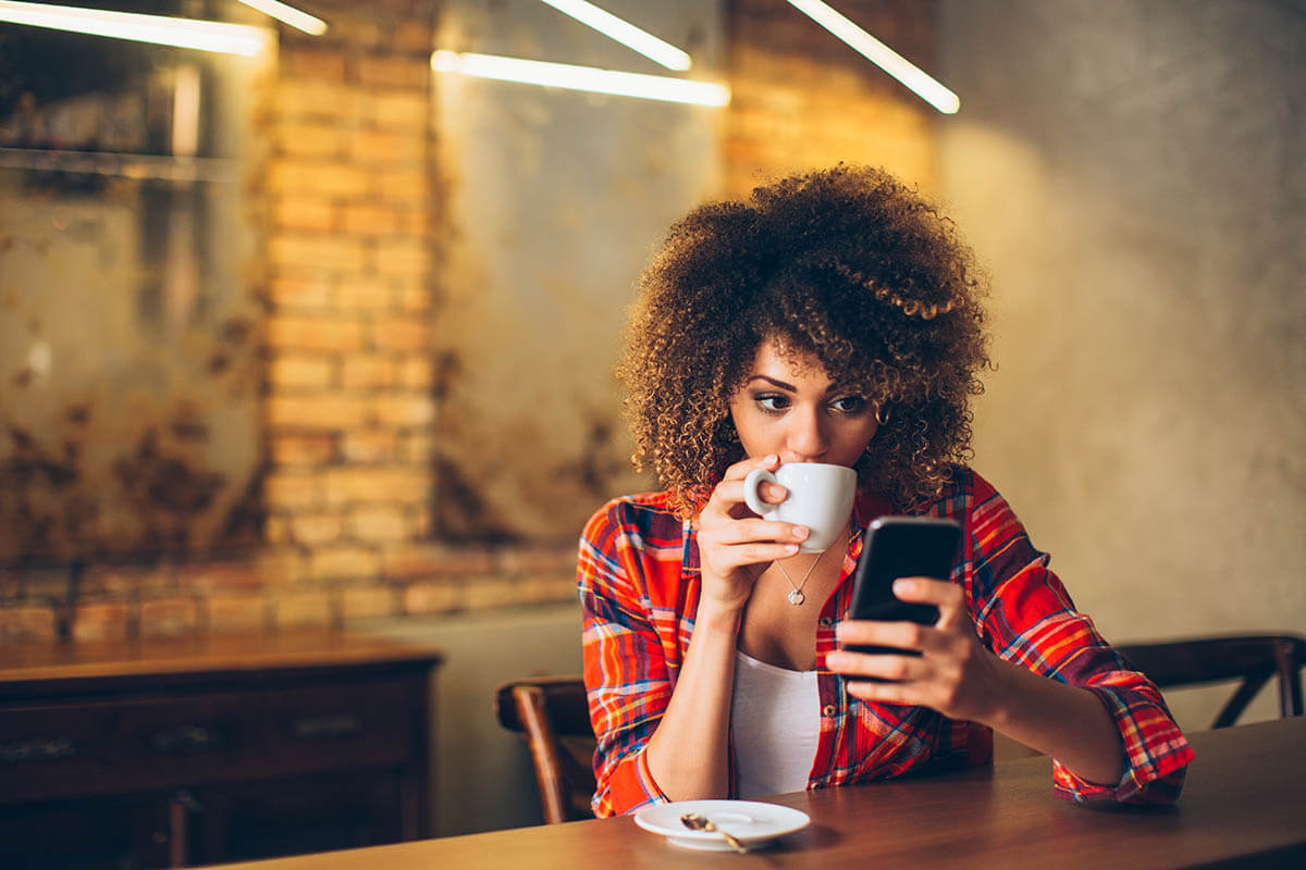 a woman wonders if social media and eating disorders are related