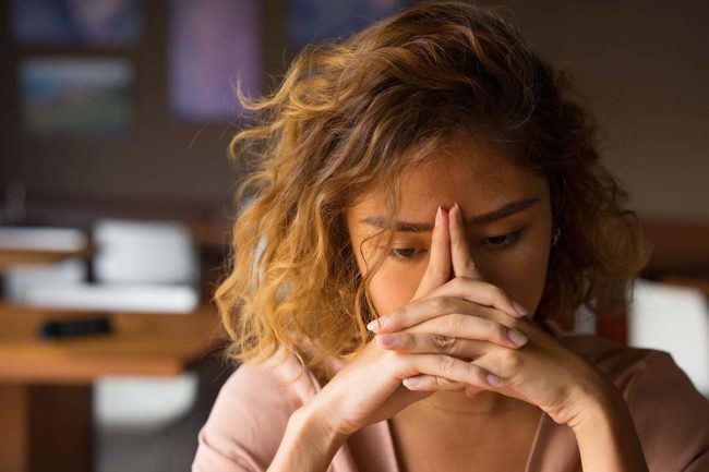 a woman comes to terms with being addicted to adderall