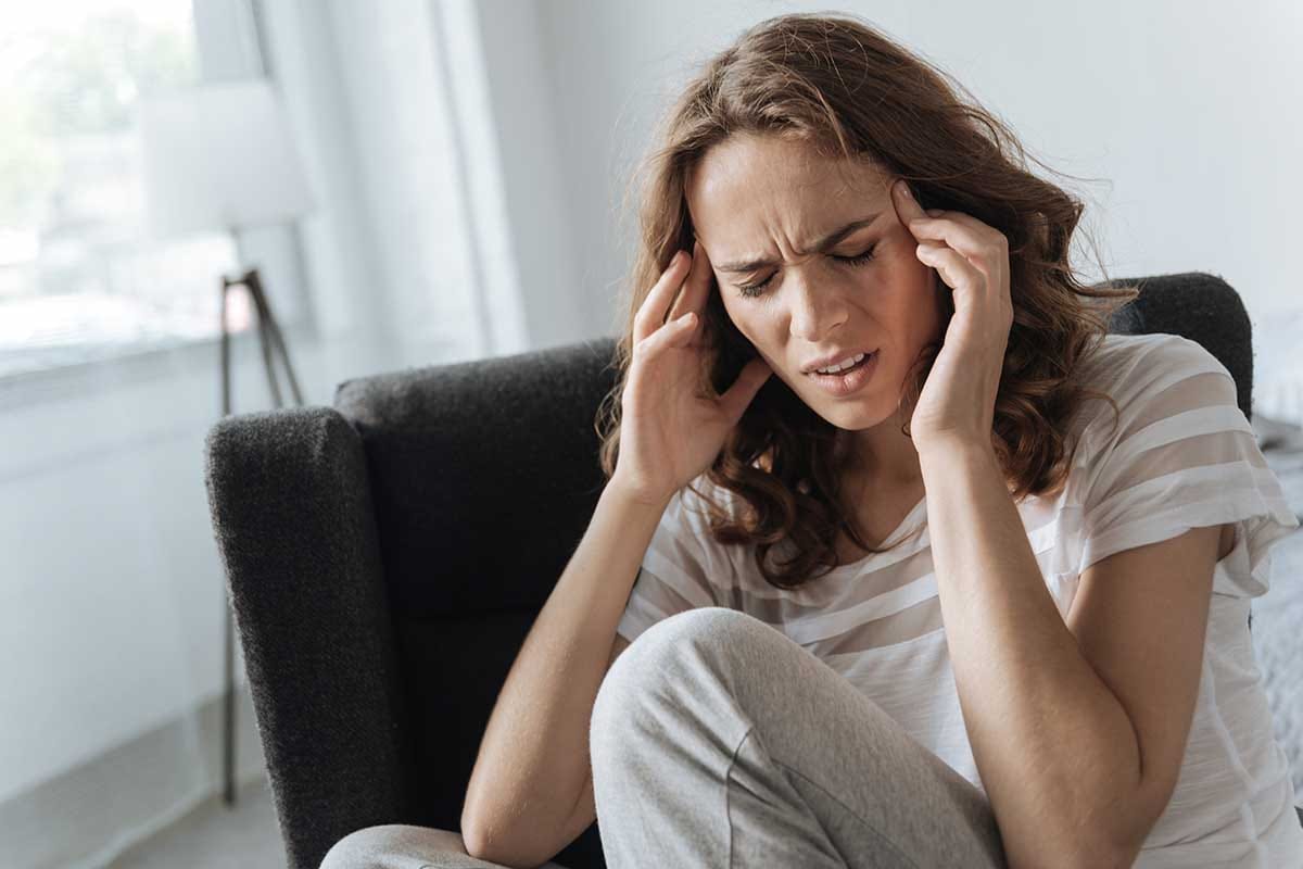 a woman struggles with quitting adderall use